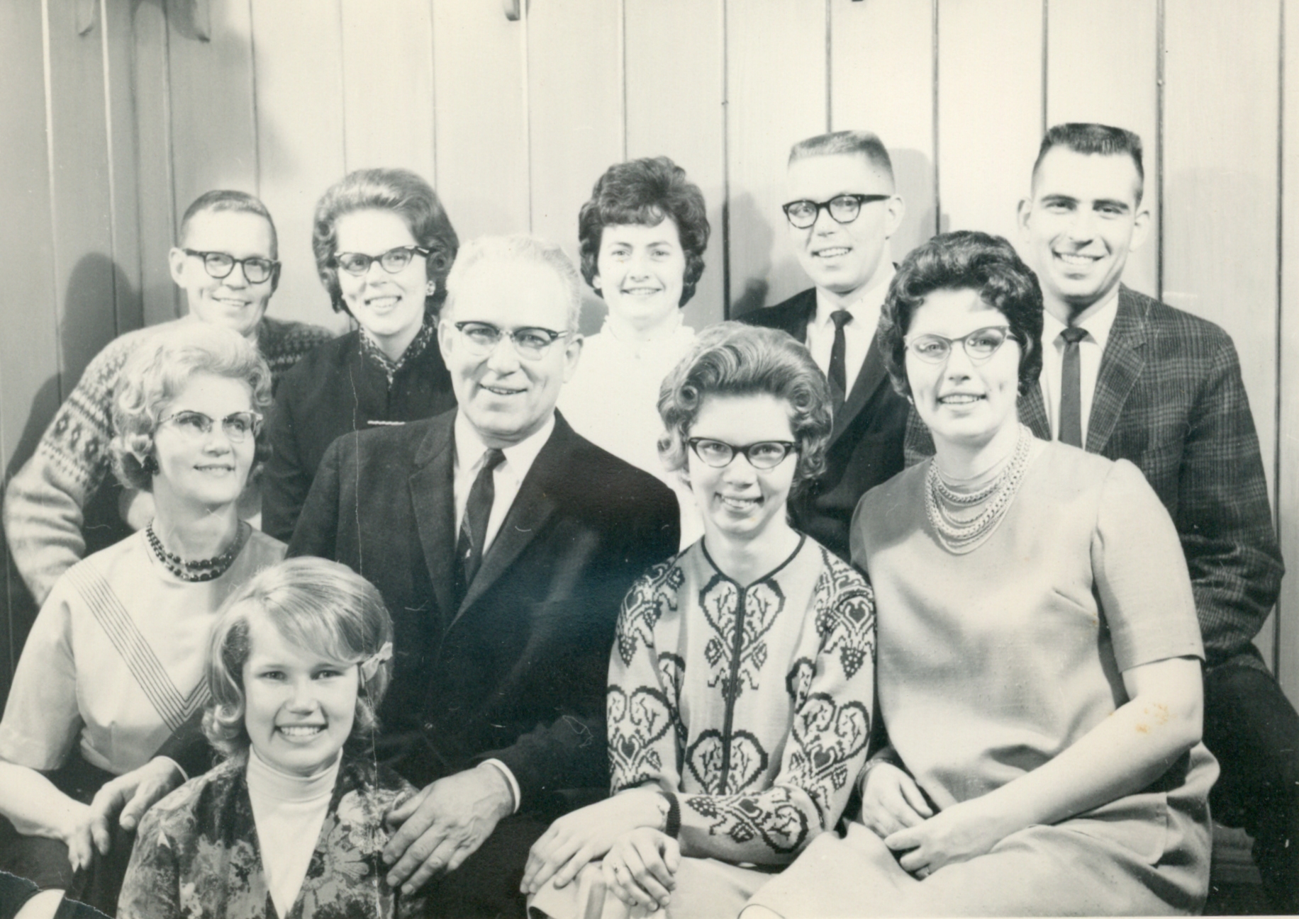 Gerrit & Nettie DeKruyter Family - ™Photo with Veenstra & Krannitz