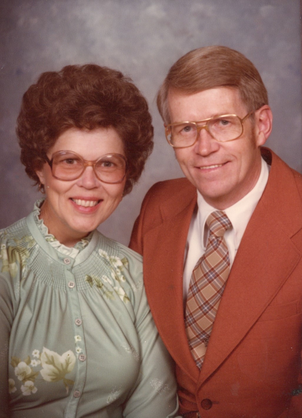 Bernard & Lois Veenstra - ™Photo 1979
