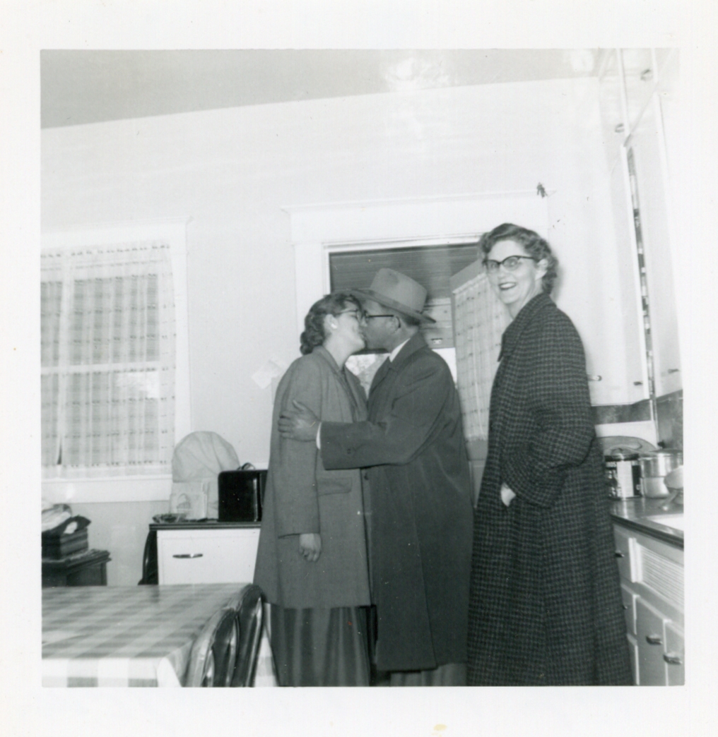 Gerrit DeKruyter - ™Photo with Lois and Nettie 1952