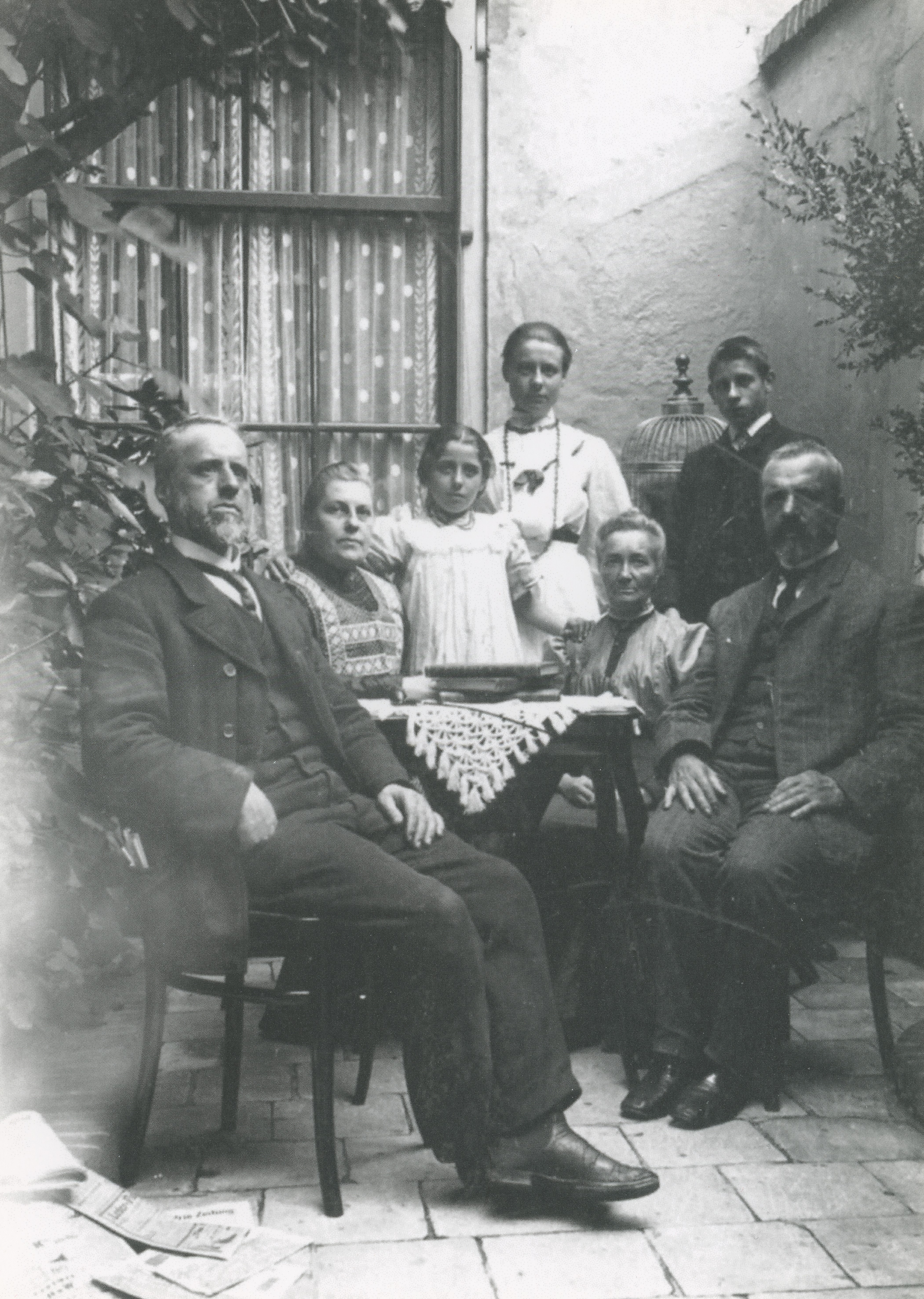 Johannes 'John' & Jacobus 'Jack de Kruijter Families - ™Photo from Familieboek (800dpi)