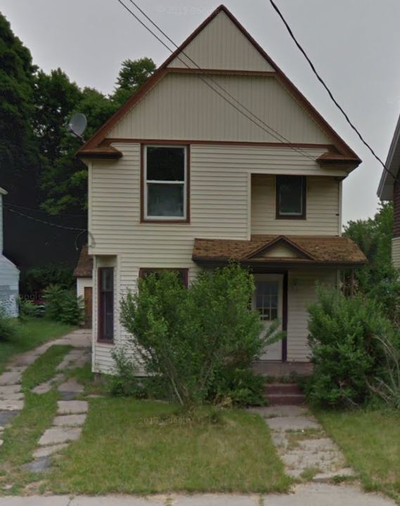 Meyer House - Photo, 915 Dunham St., G.R. MI, PJB Collection 2011